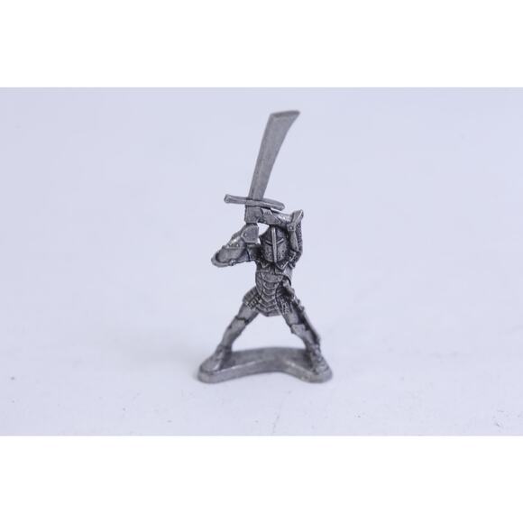 Ral Partha, Knight with a Sword, Pewter Figure, Dungeons & Dragons, Game Piece, - Picture 1 of 2